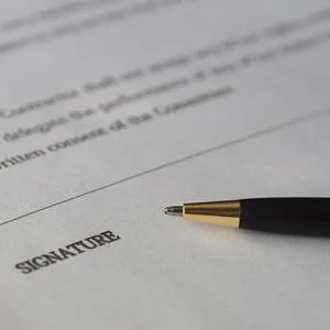 U.S. Bans Noncompete Agreements for Nearly All Jobs