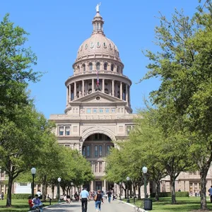 Texas IV Therapy Bill HB 3749 Signed Into Law by Governor Abbott