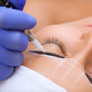 Microblading: Before You Beef Up Those Thin Eyebrows, Here's What You Need to Know
