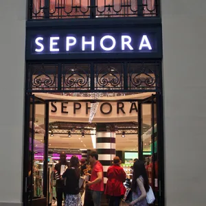 11 Under-the-Radar Products Derms & Plastic Surgeons Always Buy at Sephora