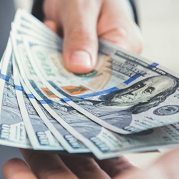 Amspa handing cash resized