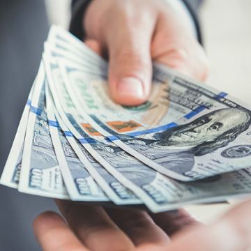 Amspa handing over money 110223