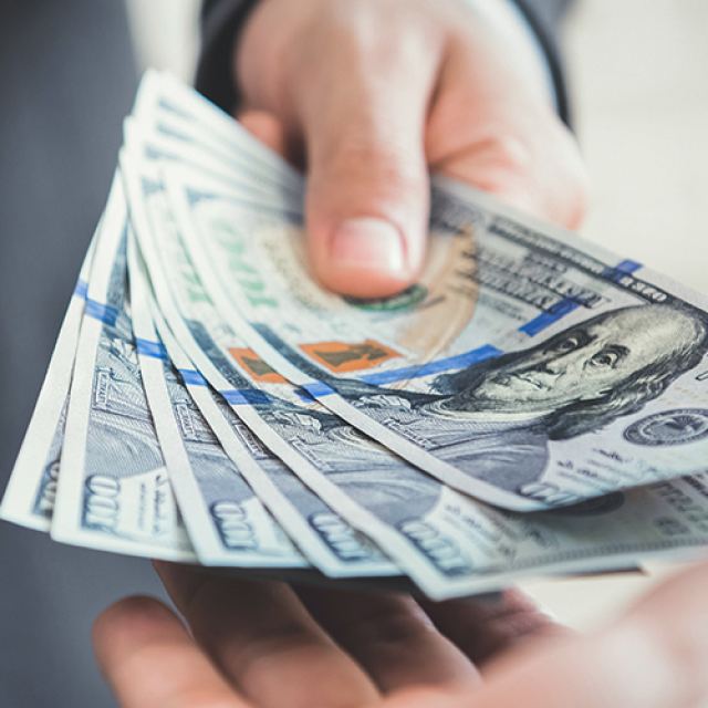 Amspa handing over money 110223