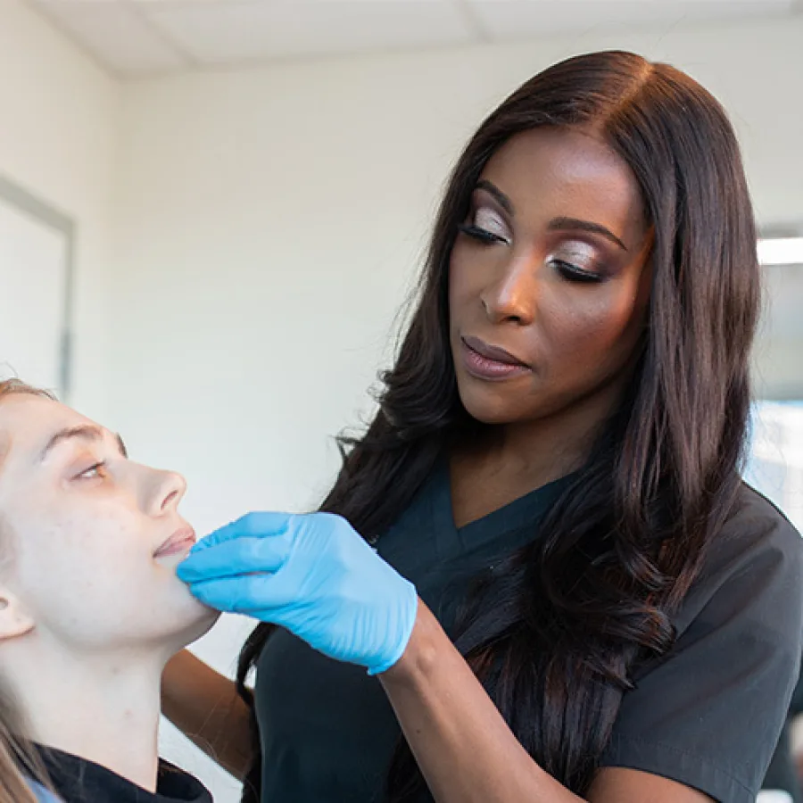 Member Spotlight: Sharing the Tools for Aesthetic Success